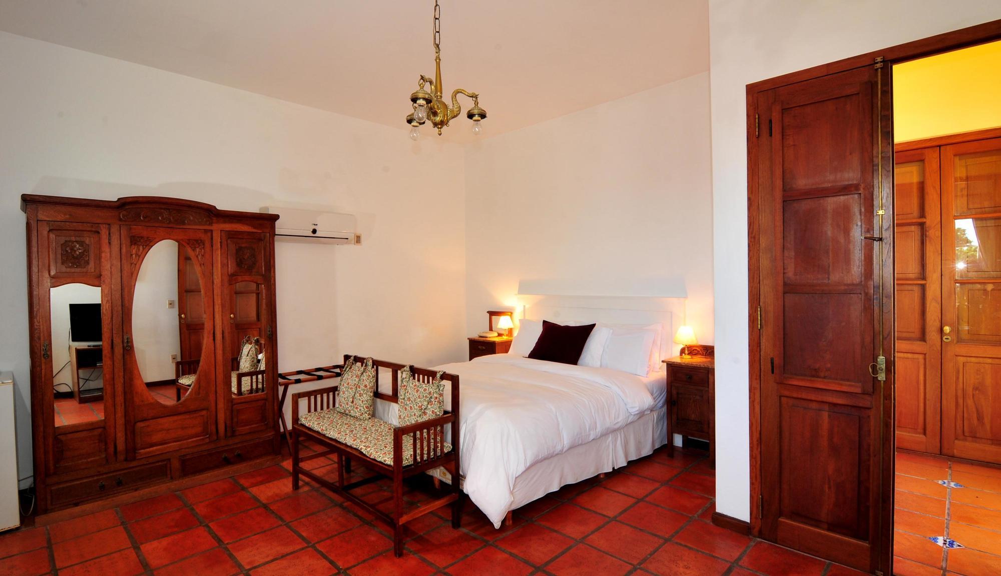 Posada Del Virrey Colonia del Sacramento Eksteriør billede